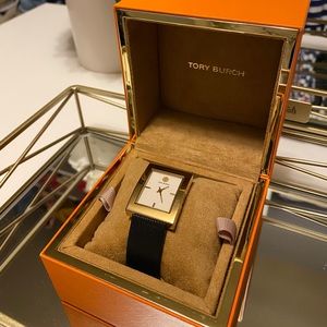 EUC Tory Burch Watch